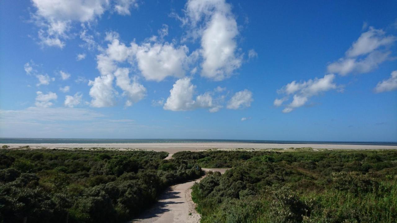 Camping De Duinhoeve Chalet Zeeland Not For Companies Burgh-Haamstede Dış mekan fotoğraf